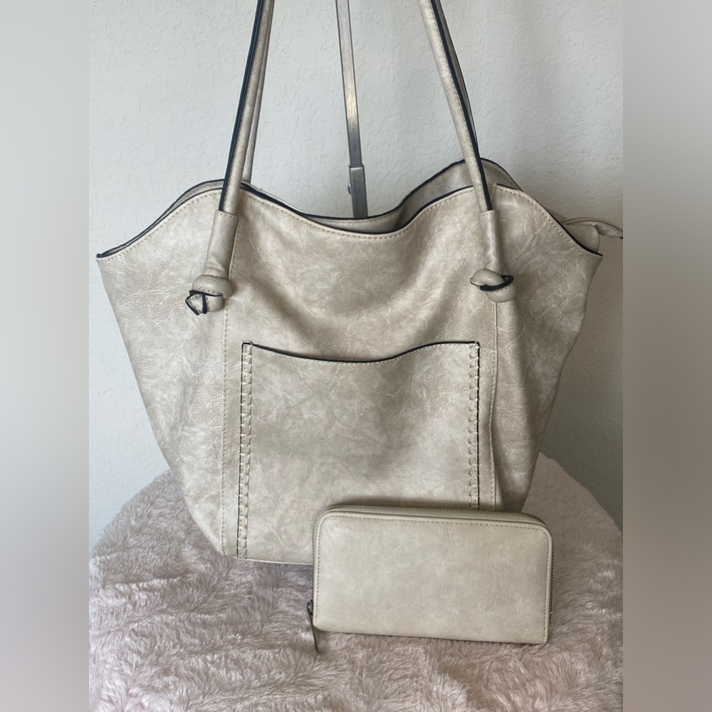 FASHION FRONT POCKET 2 IN 1 MEZON BAG - Picture 2 of 12